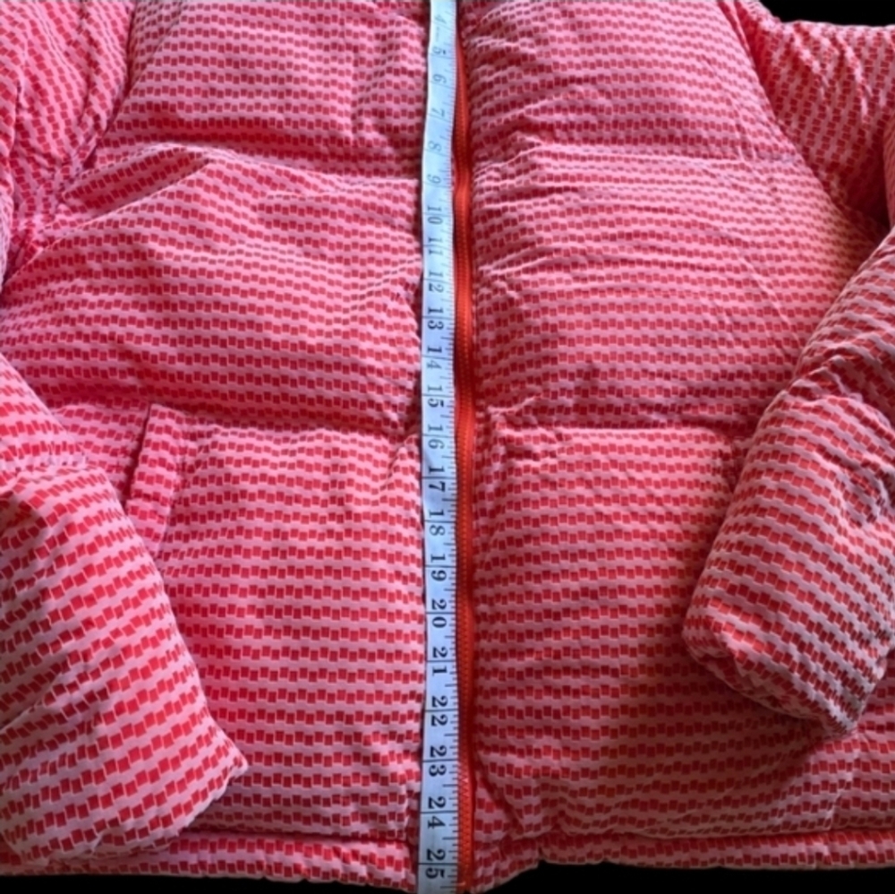​NWT Unisex Velvet Checkerboard Puffer - Gender Neutral Style. Men M - Women L - Picture 12 of 14